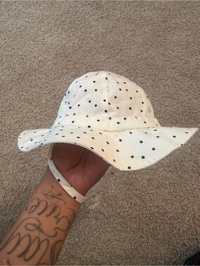 Baby polka dot sun hat